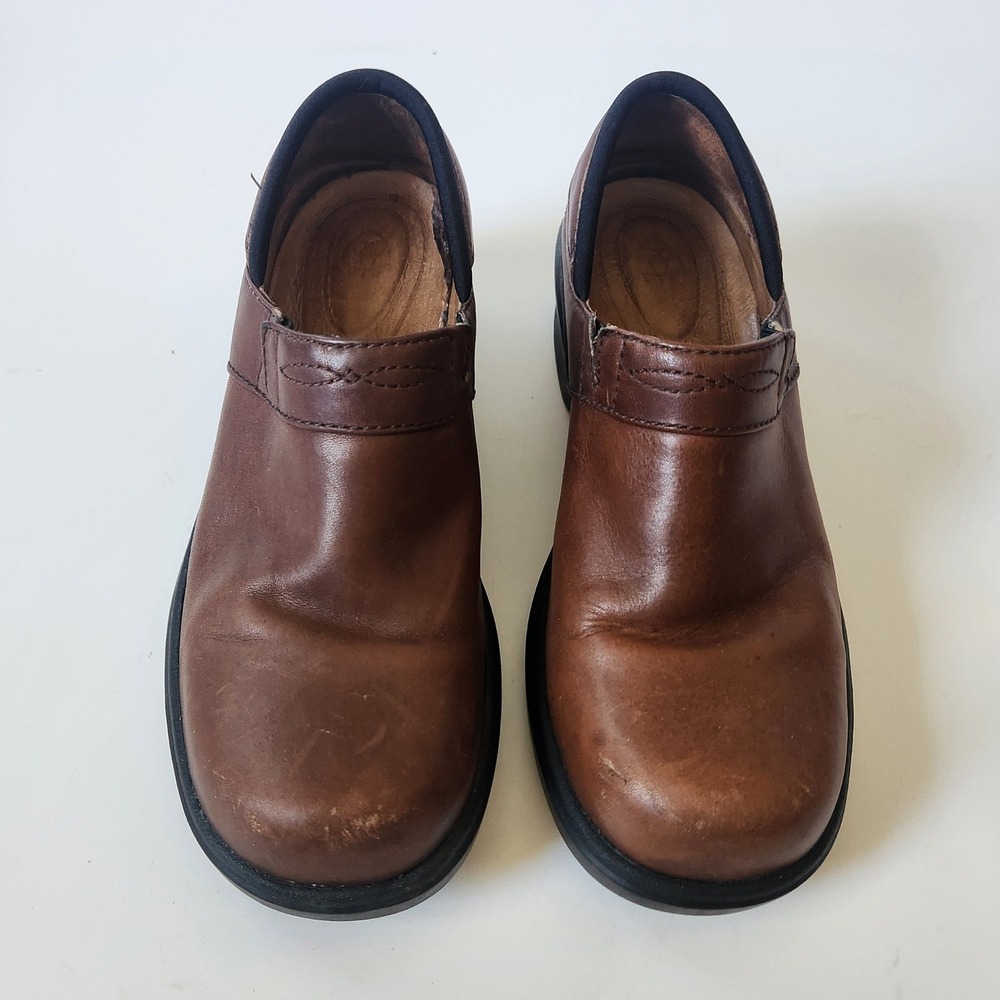 Vintage Ariat Briar Genuine Leather Slip On Clogs 6.5 Comfort Closed Back Y2K